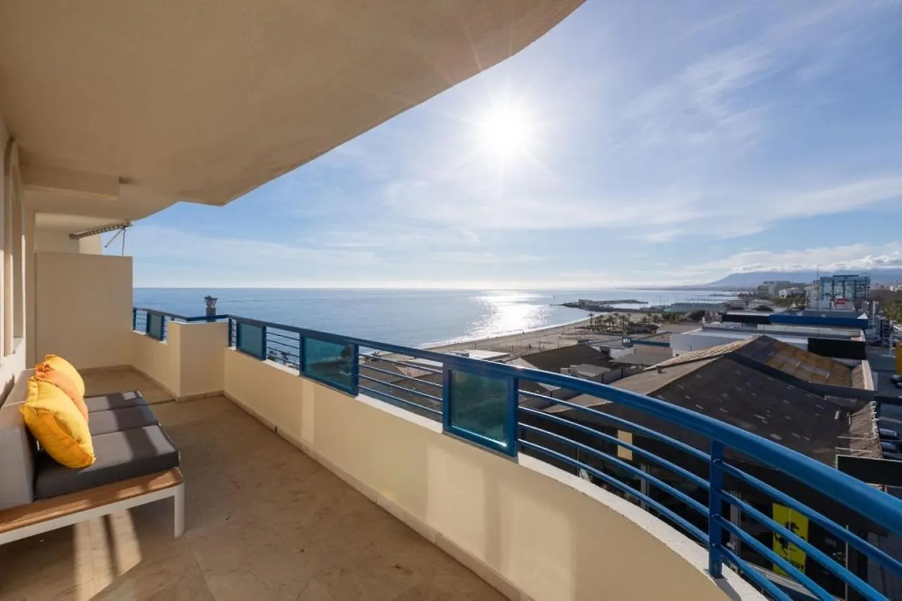 Banana Beach Marbella 0*,