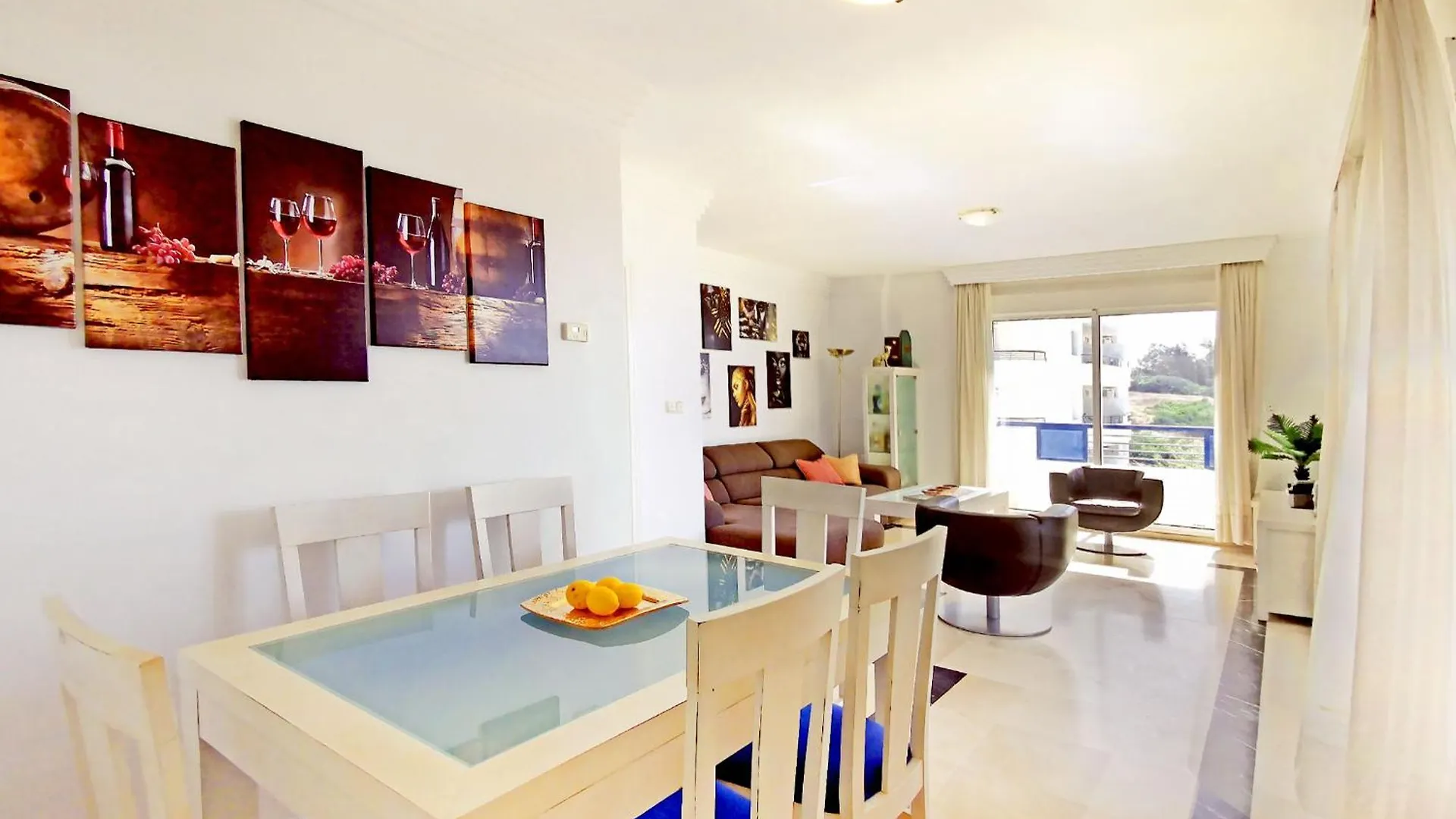 Banana Beach Marbella 0*,  Hiszpania